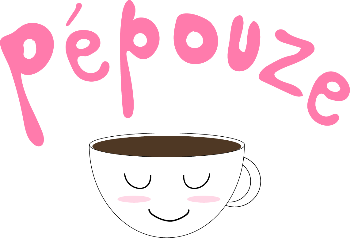 logo : texte "pépouze" avec une tasse qui sourit
